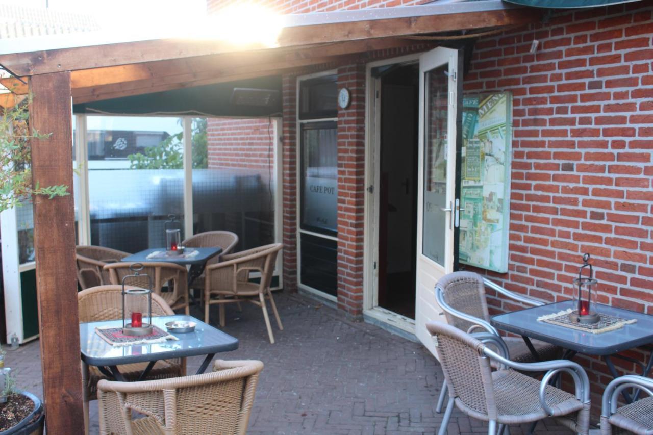 Hotel,Cafe,Biljart Pot Groenlo Exterior photo